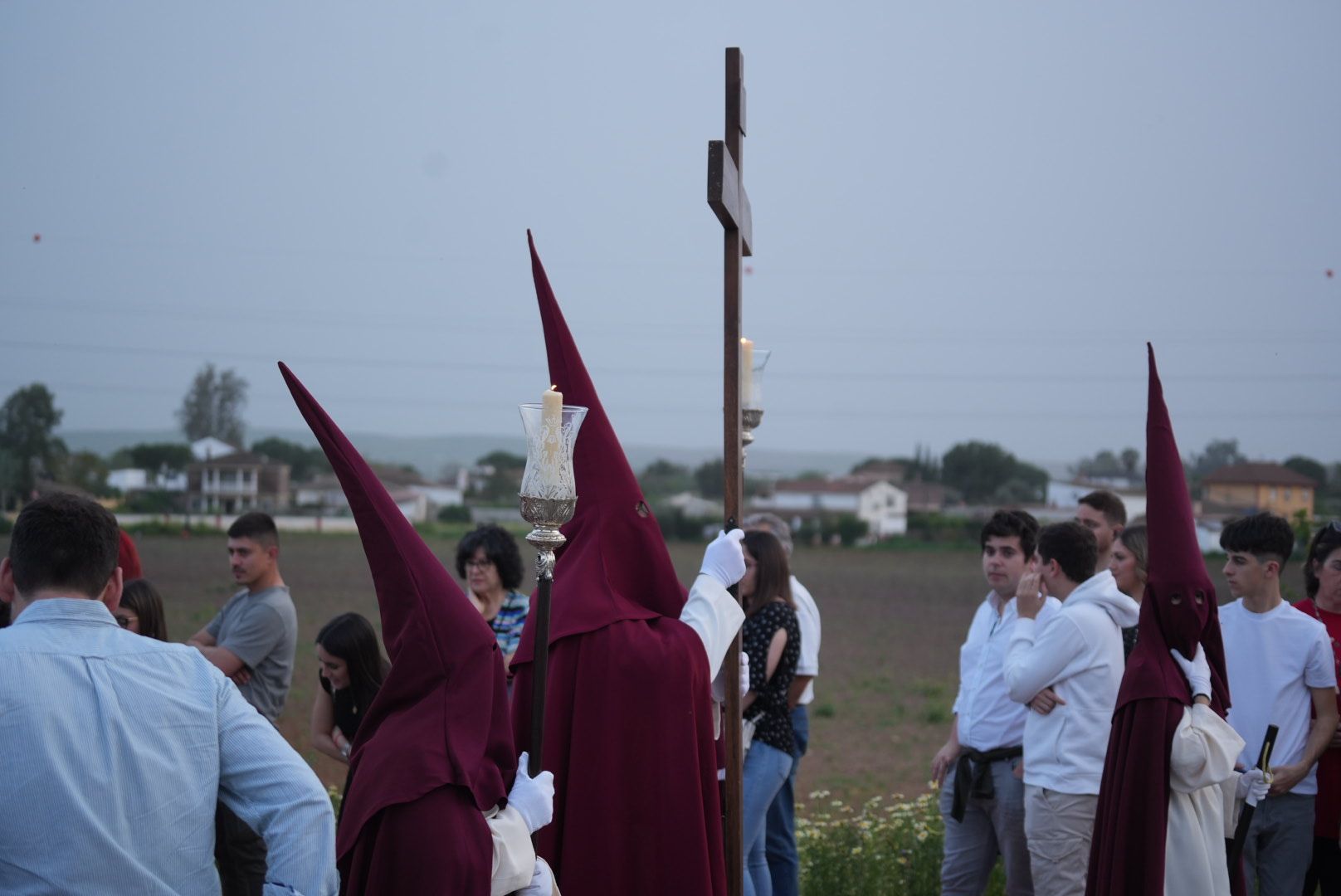 La salida procesional del Cristo de la Sangre del Higueron, en imágenes