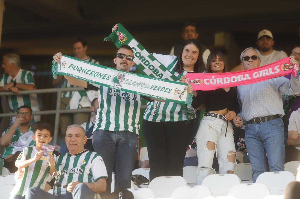 Córdoba CF-Mirandés | Las imágenes de la afición en El Arcángel