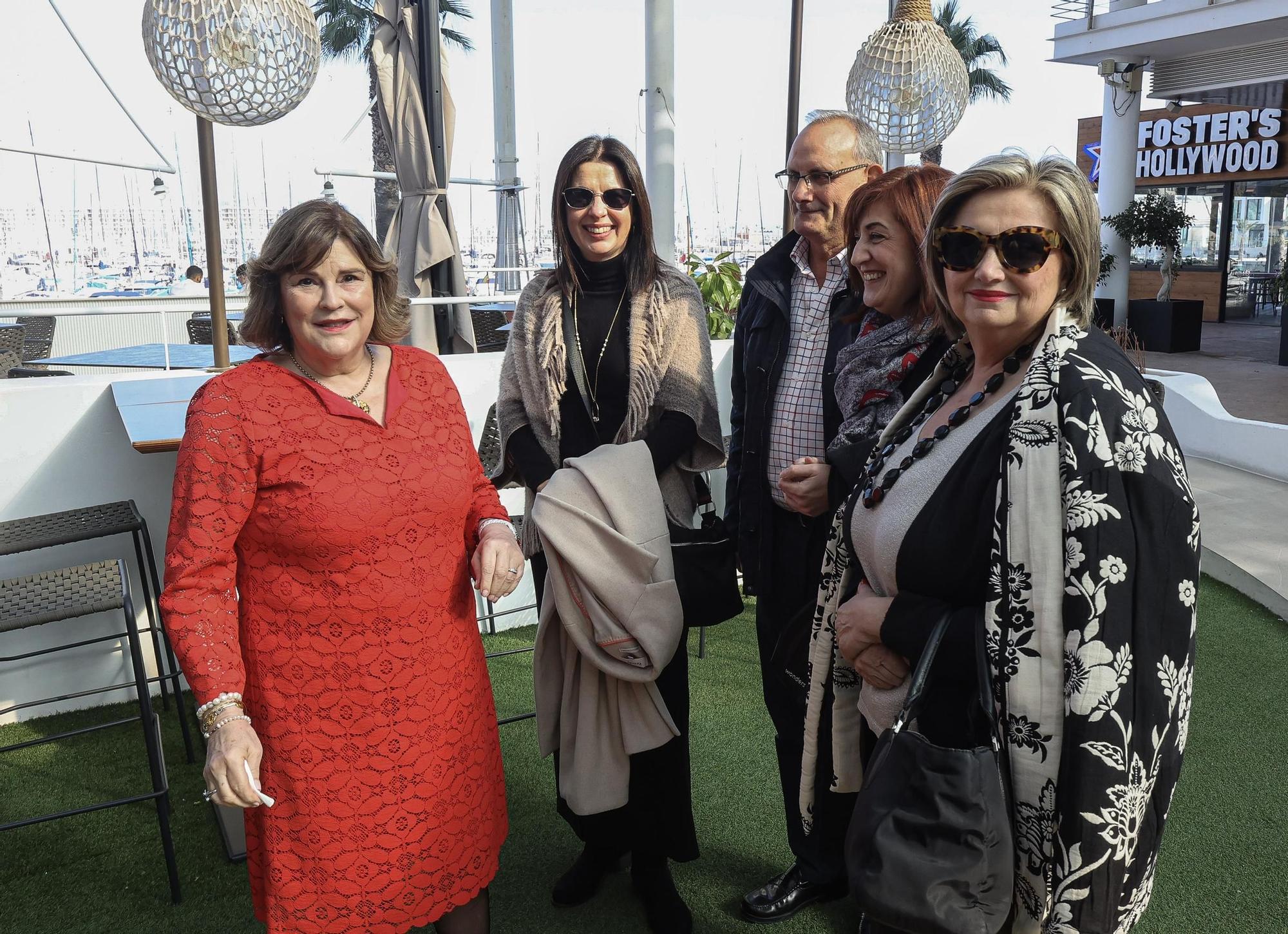 Comida de despedida de la Magistrada Monserrat Navarro en el restaurante Dársena