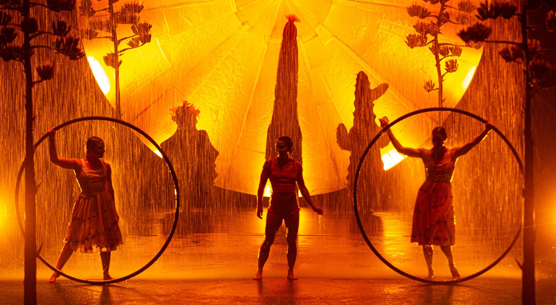 Luzia, un espectáculo de luz y agua