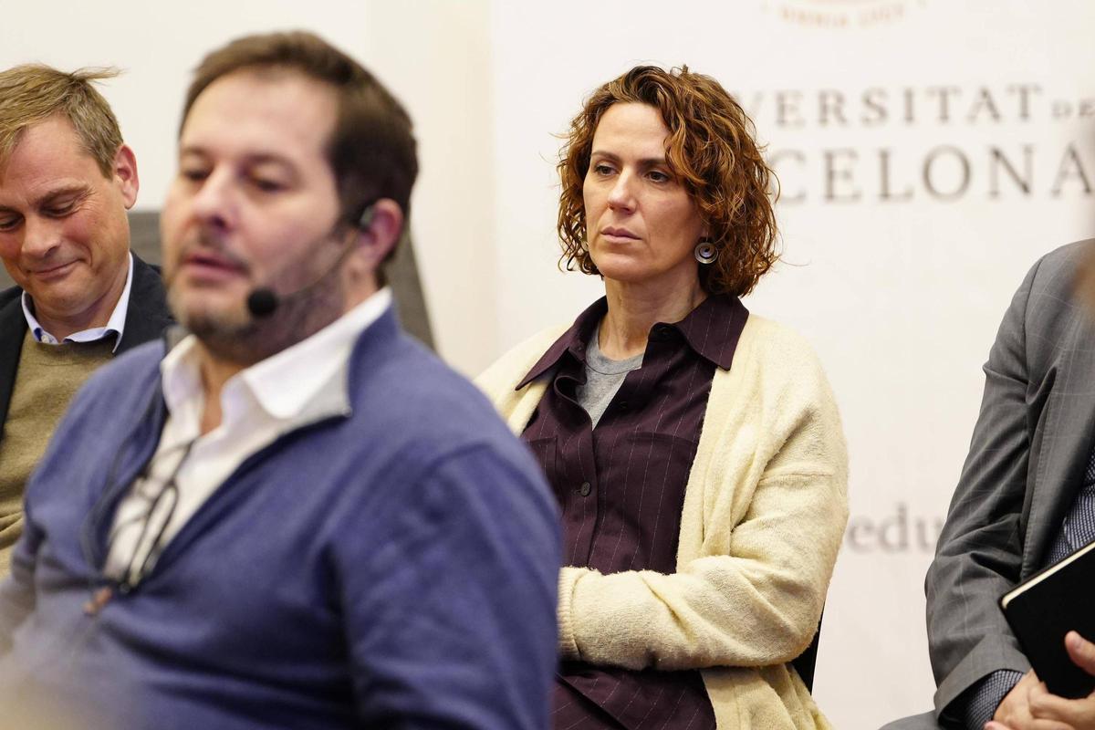 European Bridges: 'Simplificación administrativa y competitividad europea'. Mabel Mas, directora general de EL PERIÓDICO, durante el encuentro de European Bridges.