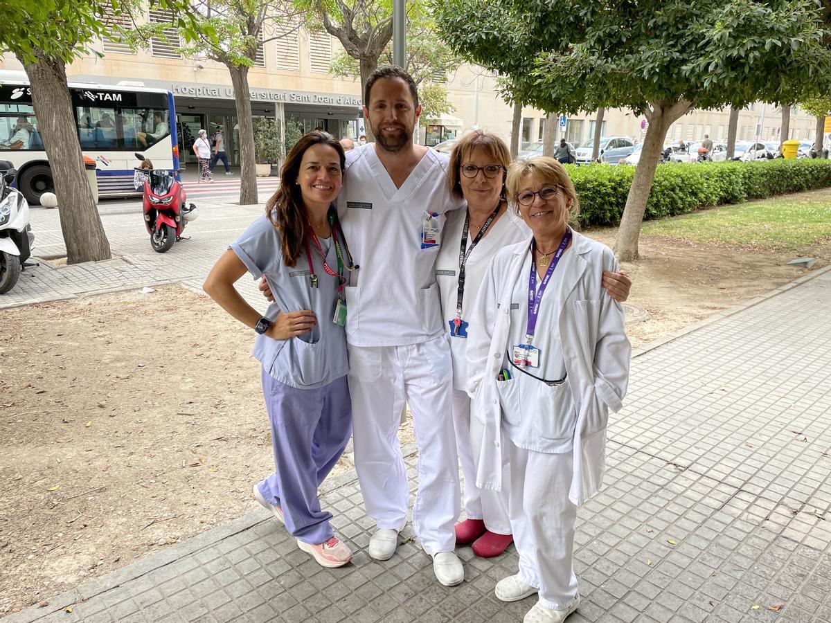 Los coordinadores de trasplantes Miriam Ruiz, Miguel Ángel Fernández, Mar Alba y Lorena Santonja