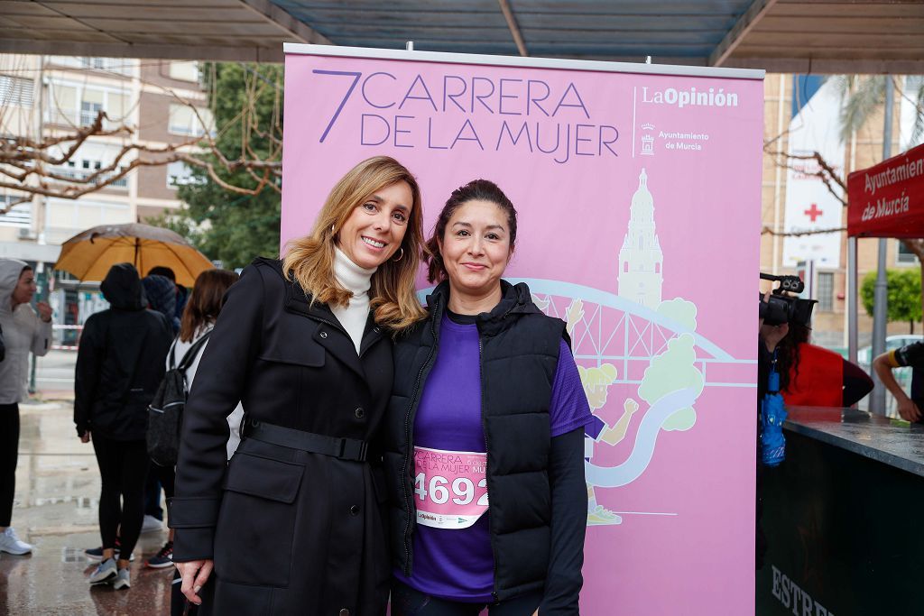 Carrera de la Mujer Murcia 2022: las participantes posan en el photocall