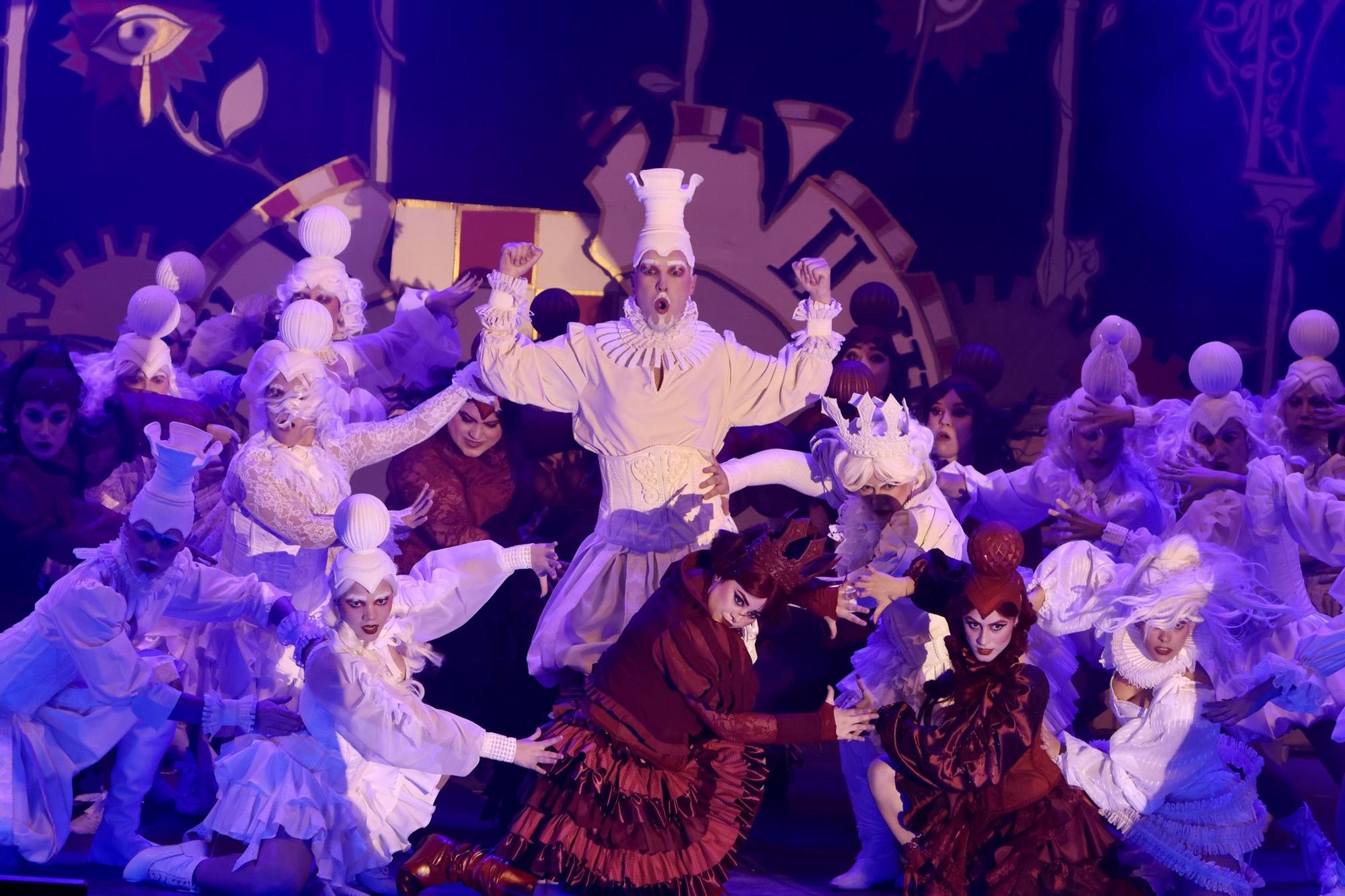 Las mejores imágenes de la gran final del XXXVII Certamen Artístico modalidad Adulta