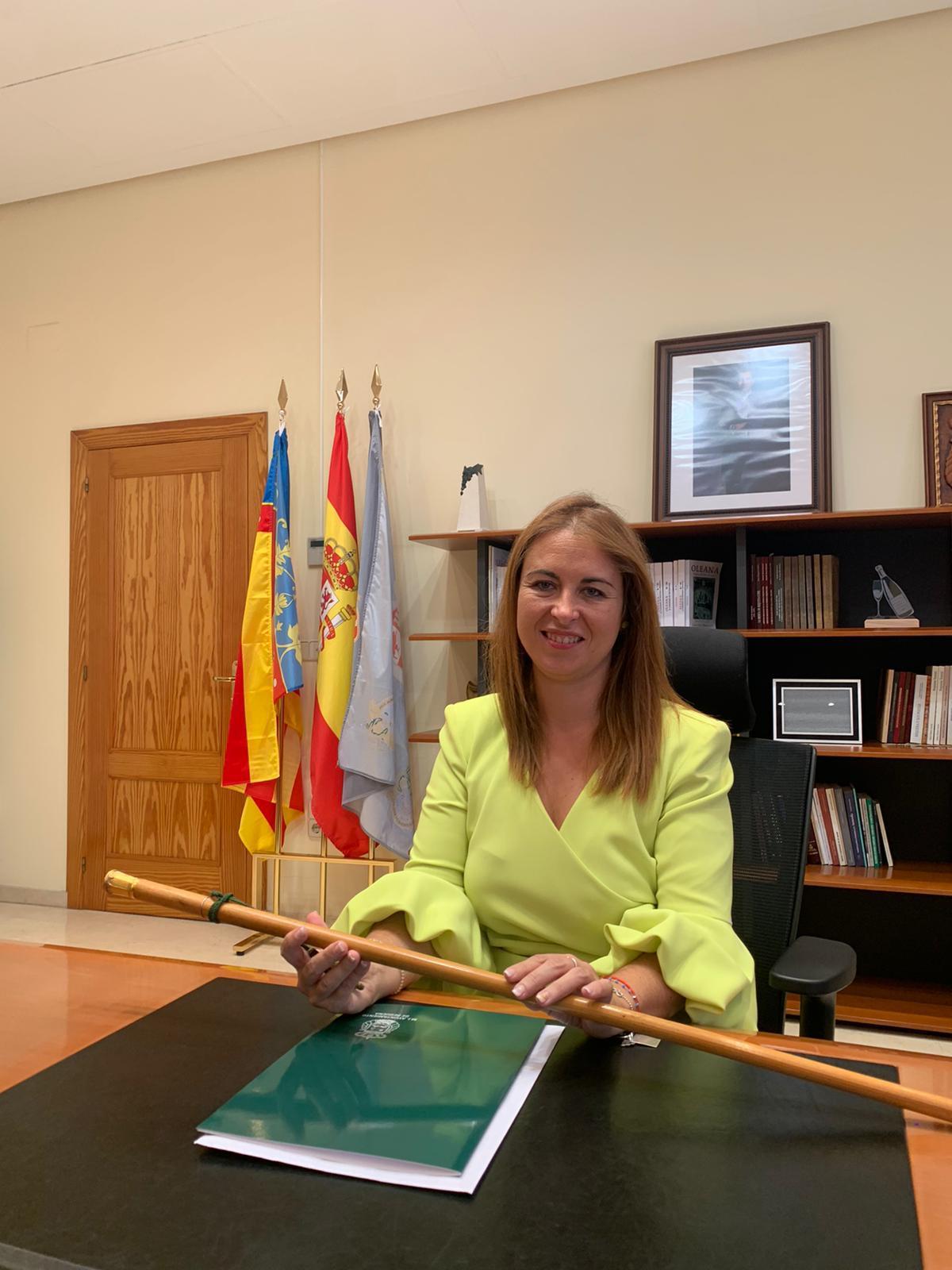 Entrevista a la alcaldesa de Requena, Rocío Cortés, del PP.