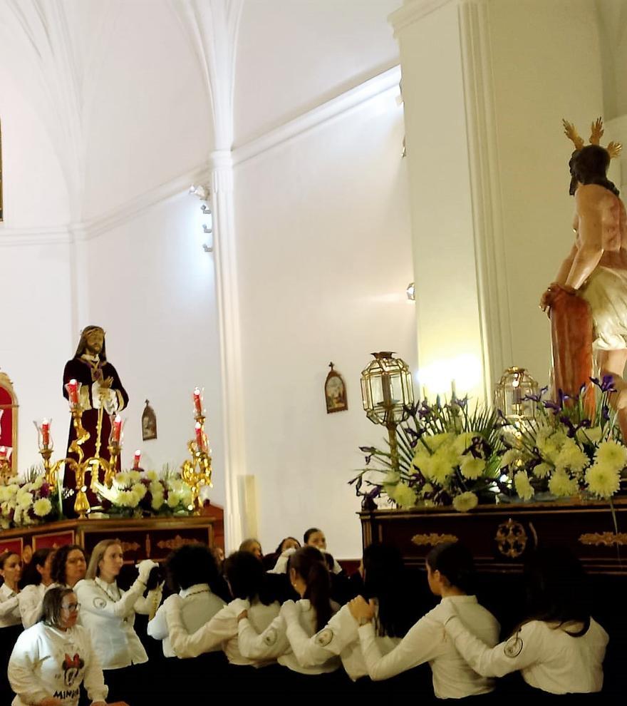 El Cautivo y El Amarrado a la Columna se vieron obligados a procesionar dentro del templo