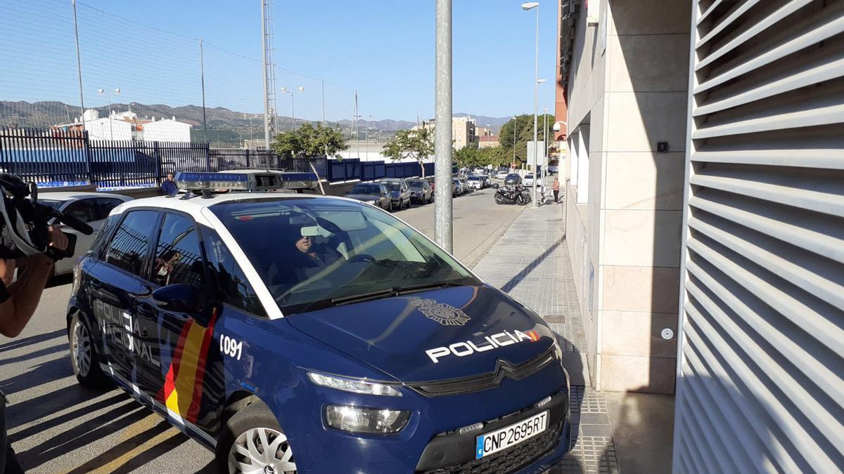 Llegada al Juzgado de Primera Instancia e Instrucción número 4 de la localidad malagueña de Vélez-Málaga, del  del novio de Dana Leonte