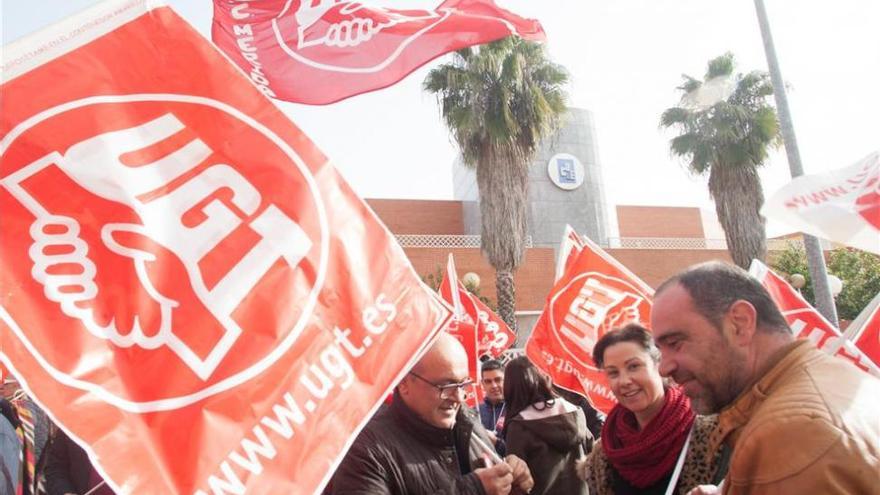 UGT y CCOO reclaman a la patronal extremeña que se desbloquee la negociación colectiva