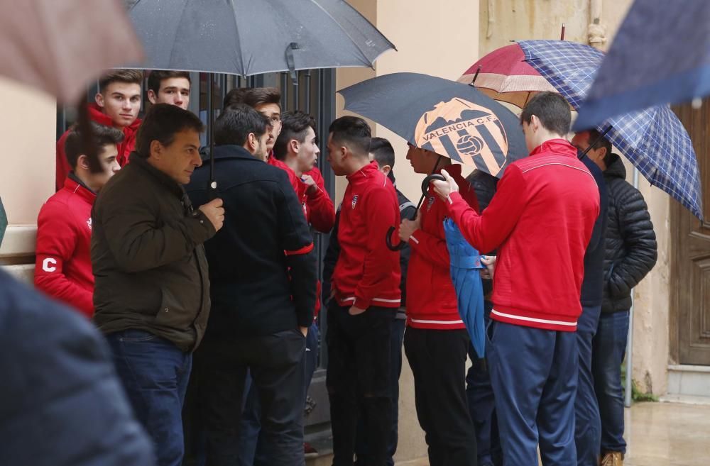 Multitudinario adiós al joven futbolista Nacho Barberà