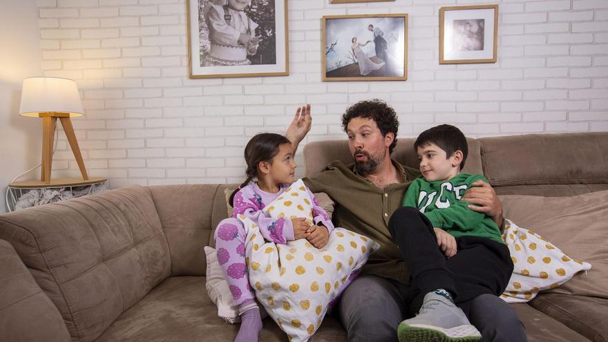 La justicia reconoce el derecho de una pareja a conocer quién les denunció falsamente y frustró que fueran familia de acogida
