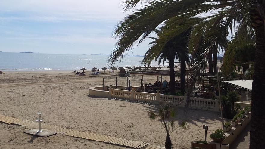 Benicàssim cuenta con siete kilómetros de playas de fina arena.