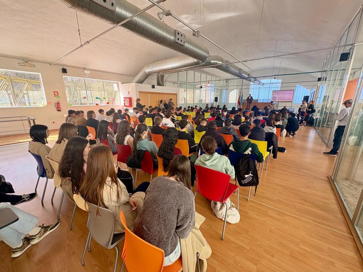 Día Internacional de la Llingua Materna en Sotrondio