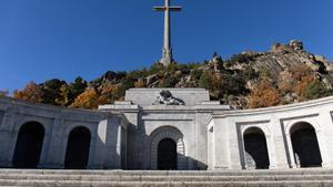 Archivo - Entrada de acceso a la basílica del Valle de los Caídos, a 17 de noviembre de 2021, en San Lorenzo de El Escorial, Madrid (España).