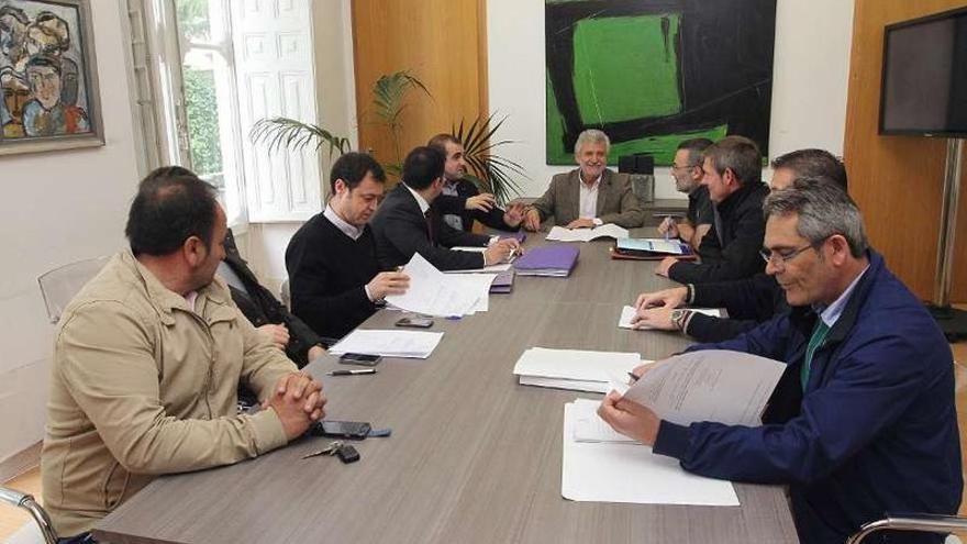 Comité de empresa y Diputación cerraron ayer el acuerdo tras un año de negociación.