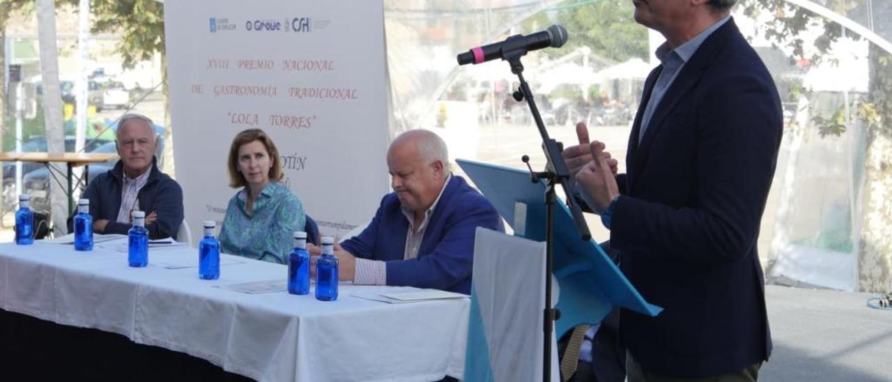 Momento en que se daba a conocer el fallo del Premio Lola Torres de Cocina Tradicional.