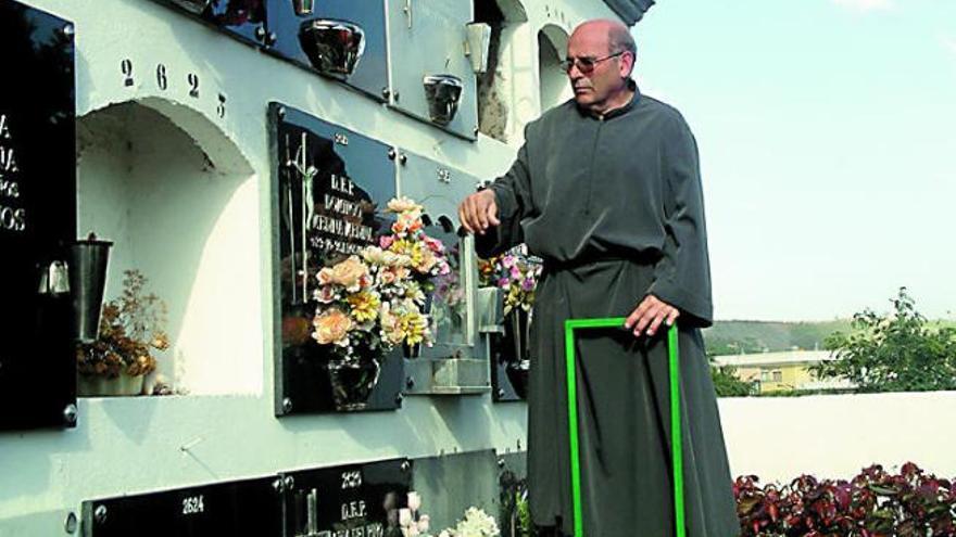 Los monjes del cementerio de San Gregorio cobrarán 35.000 euros