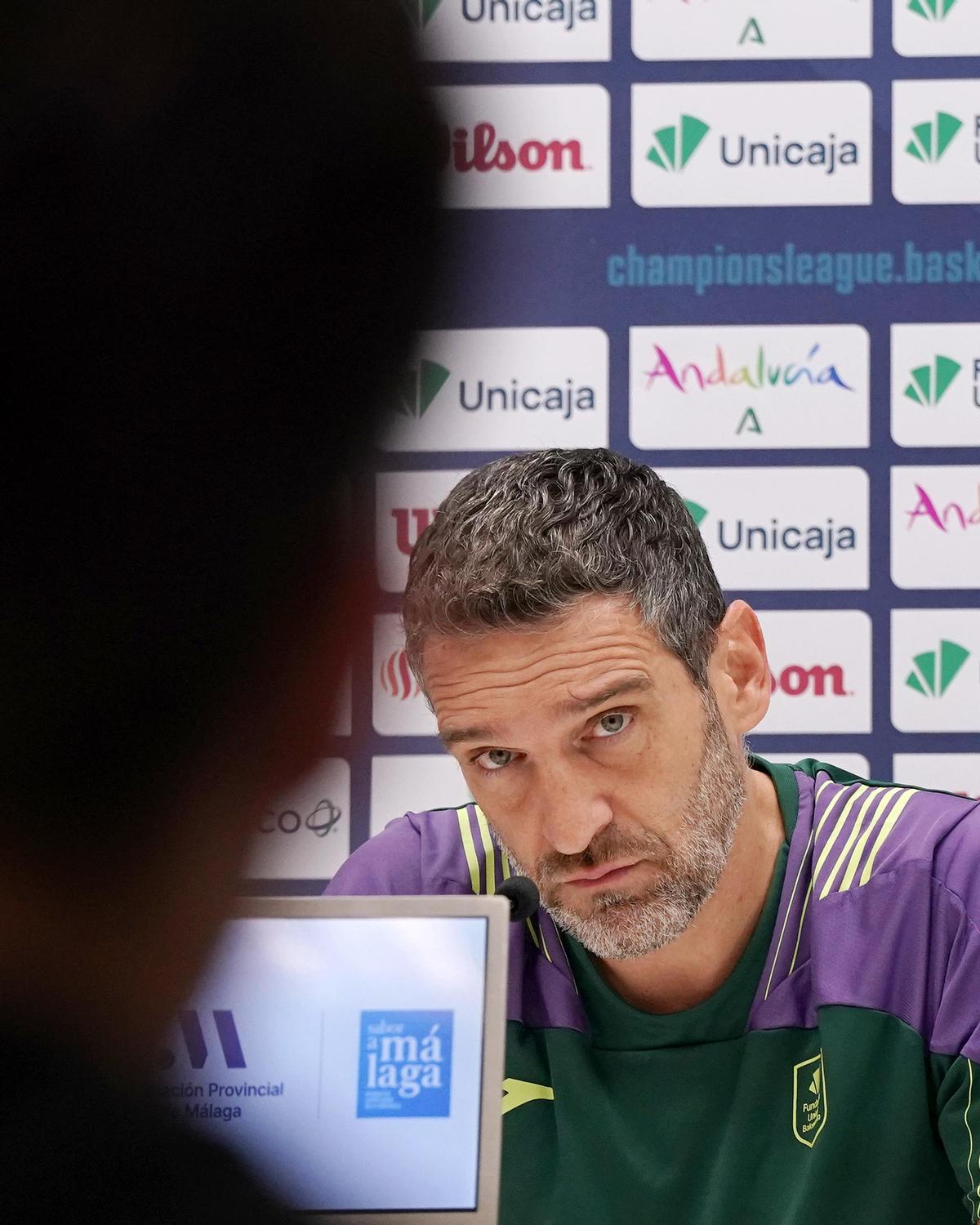 Ibon navarro, en rueda de prensa.