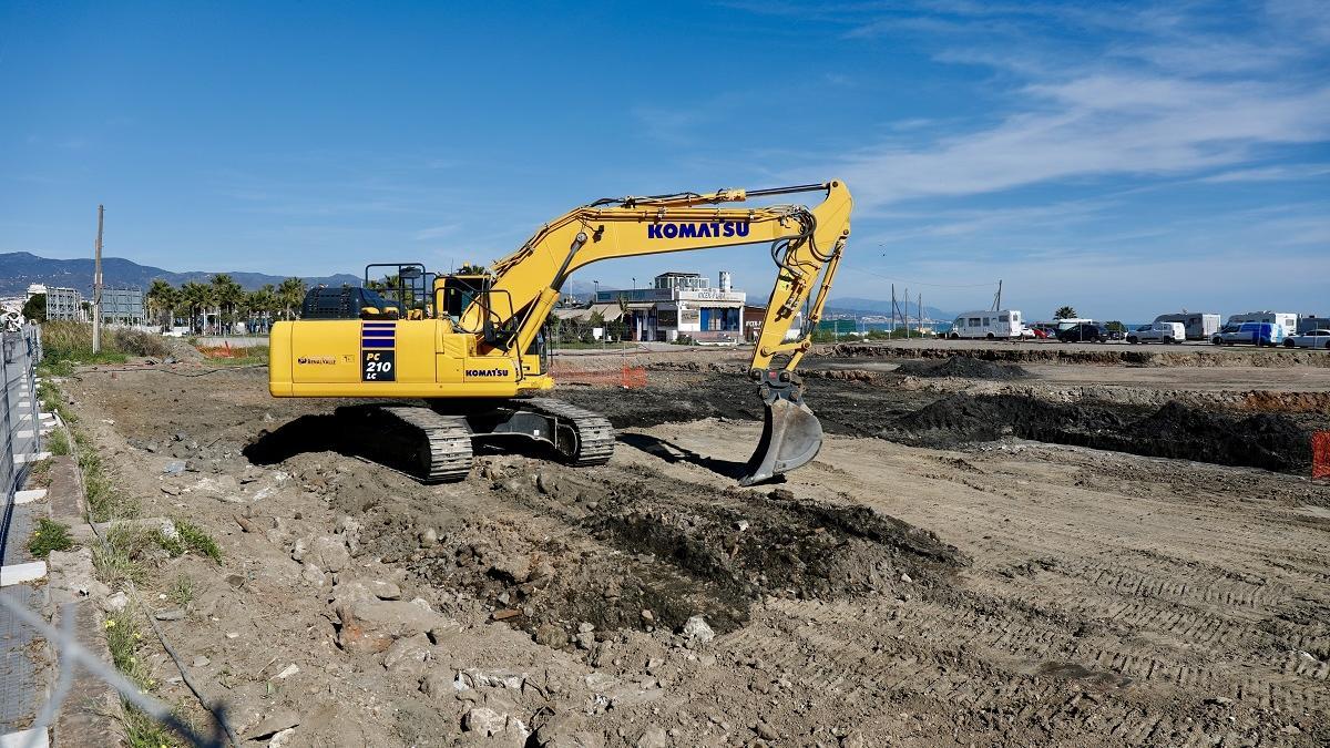 Inicio de las obras del Paseo Marítimo de Huelin en la barriada de Sacaba, marítimo de Poniente.