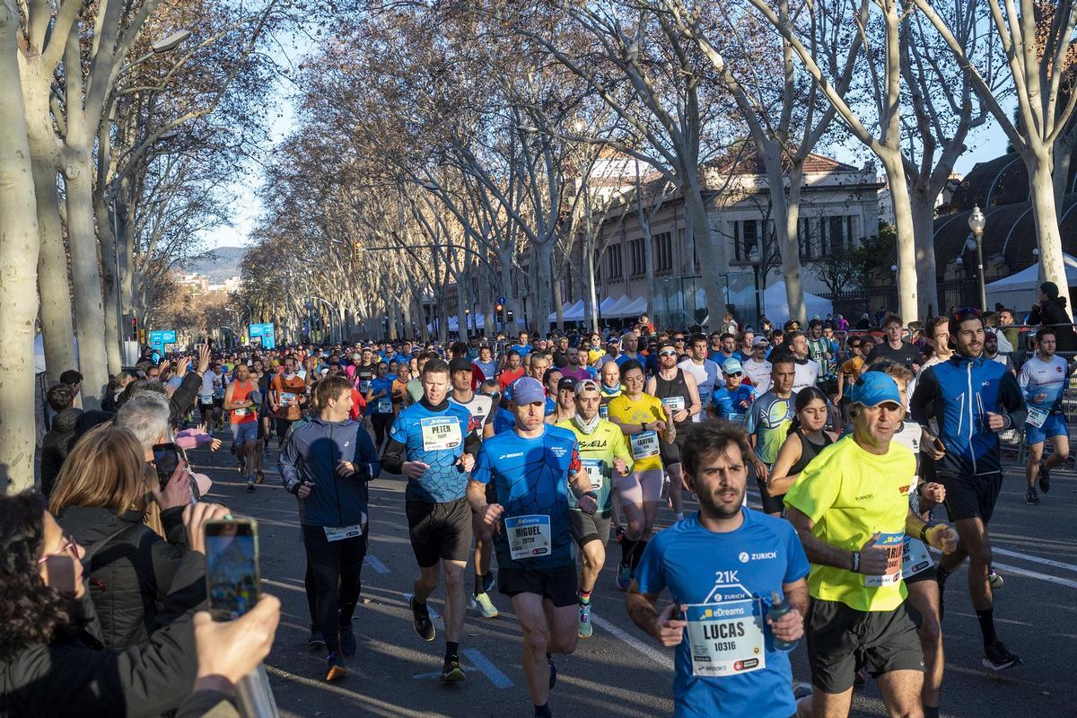 Así ha sido la Media Maratón de Barcelona 2024. Búscate en las fotos