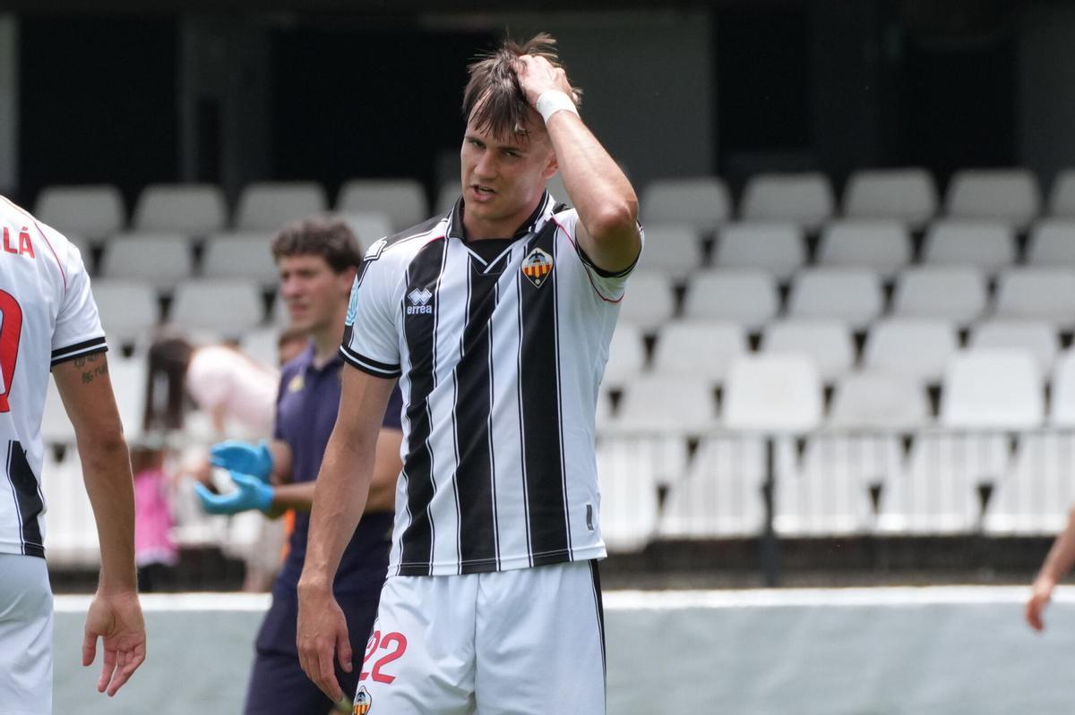 Galería | El Castellón B-Logroñés del SkyFi Castalia, en imágenes