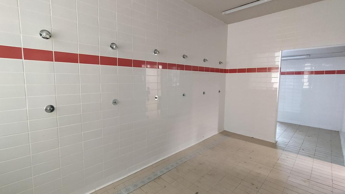 Situación actual de la piscina de Tavernes, en imágenes