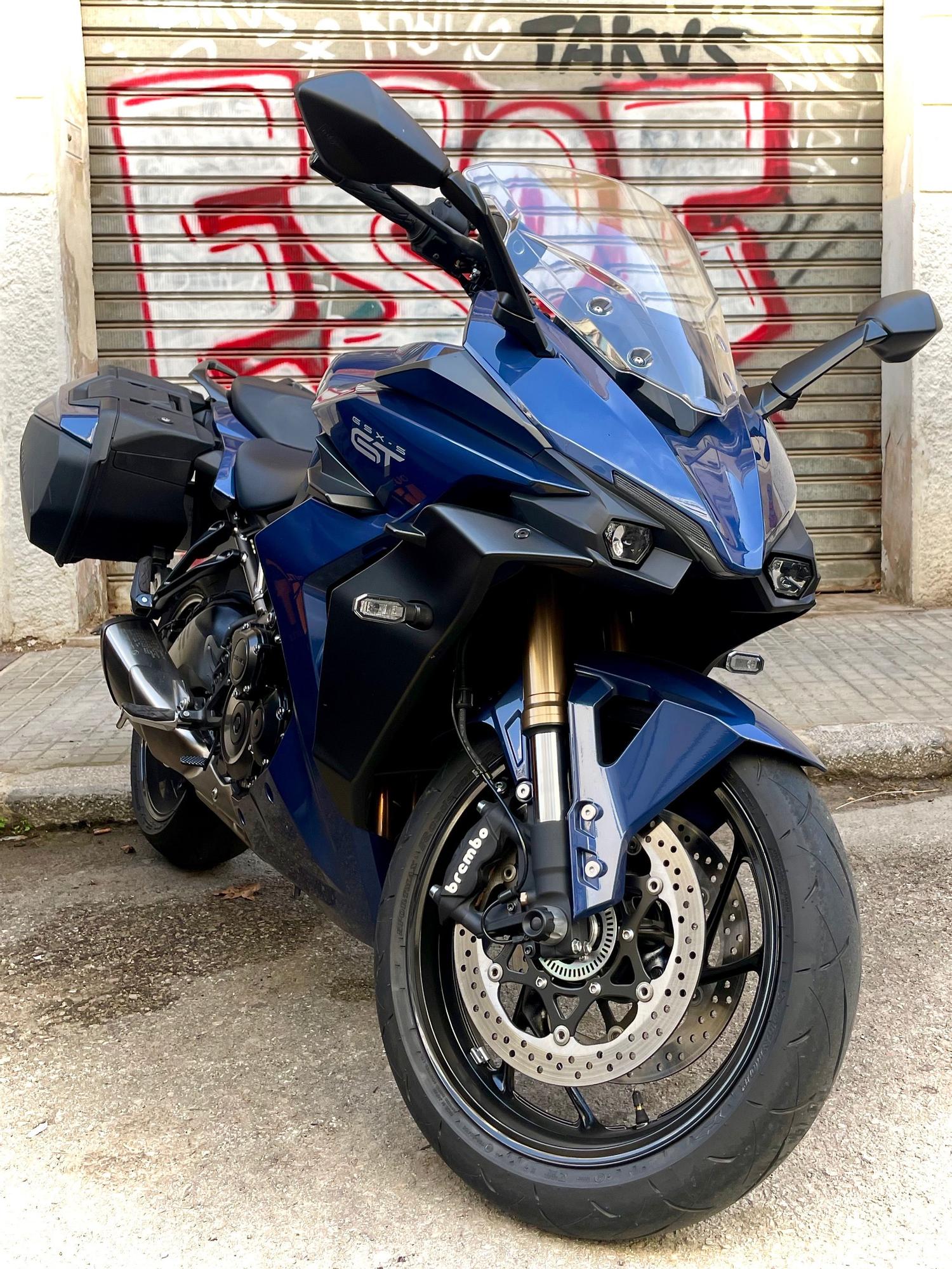 Suzuki GSX-S1000 GT: Un pepinaco con maletas