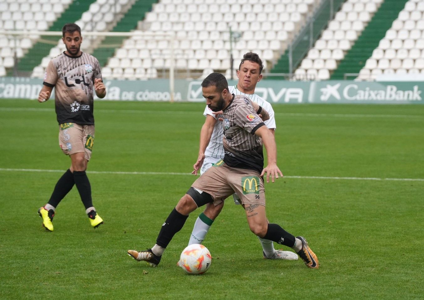 Las imágenes del Córdoba CF B-Ciudad de Lucena