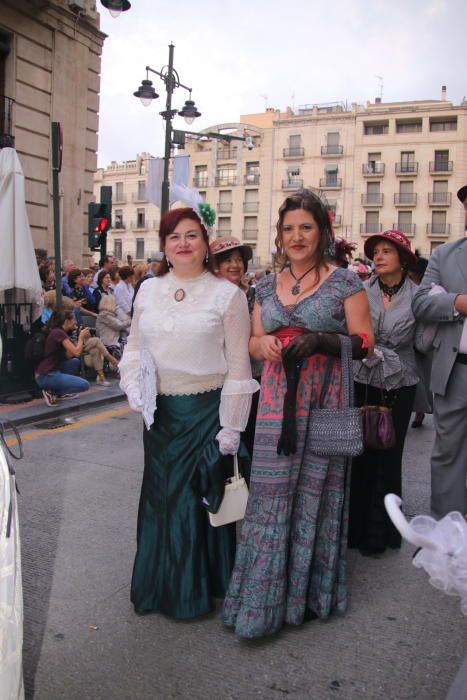 Primeros actos de la III Feria Modernista de Alcoy