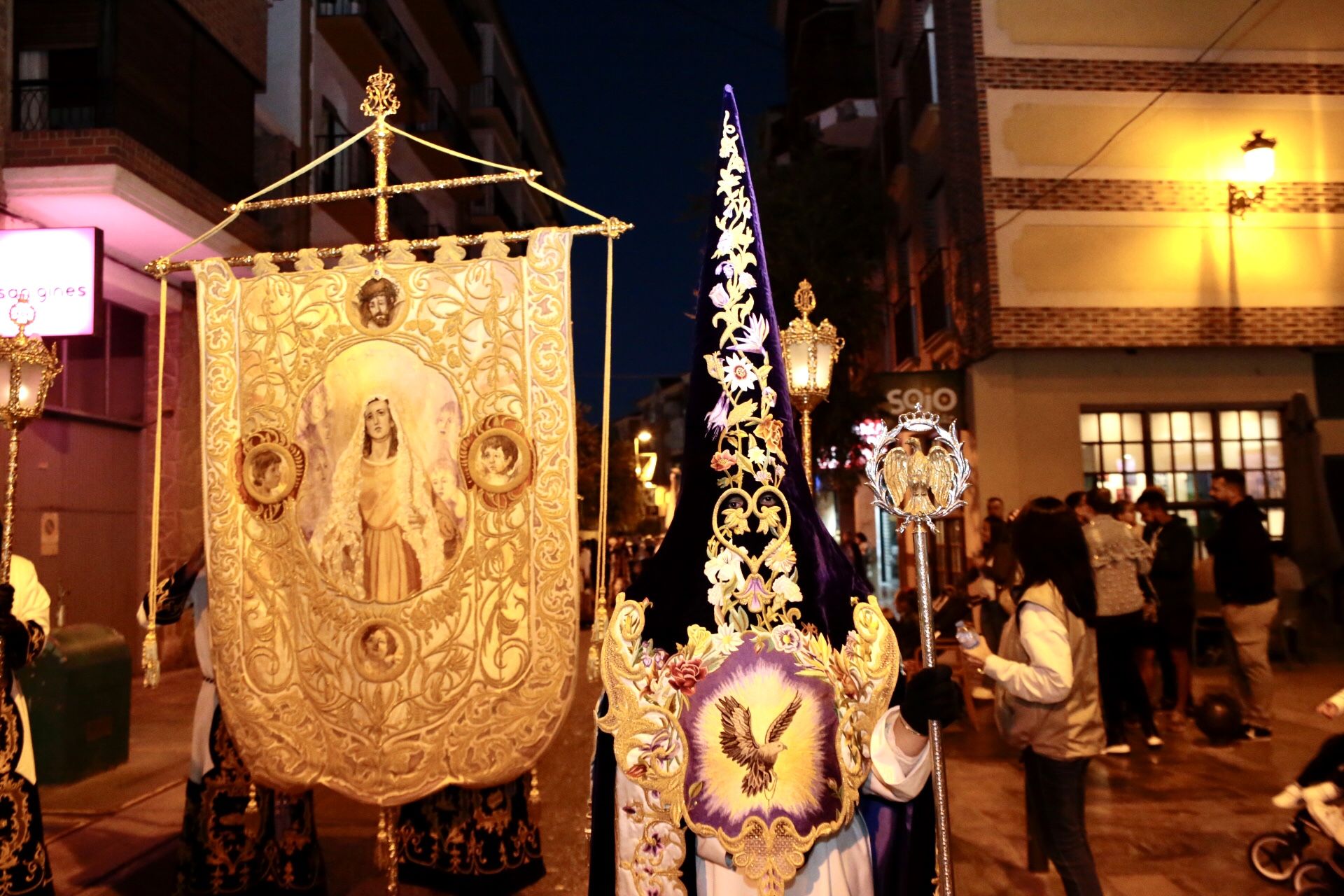 Las mejores fotos de la Peregrinación y los cortejos religiosos de la Santa Misa en Lorca