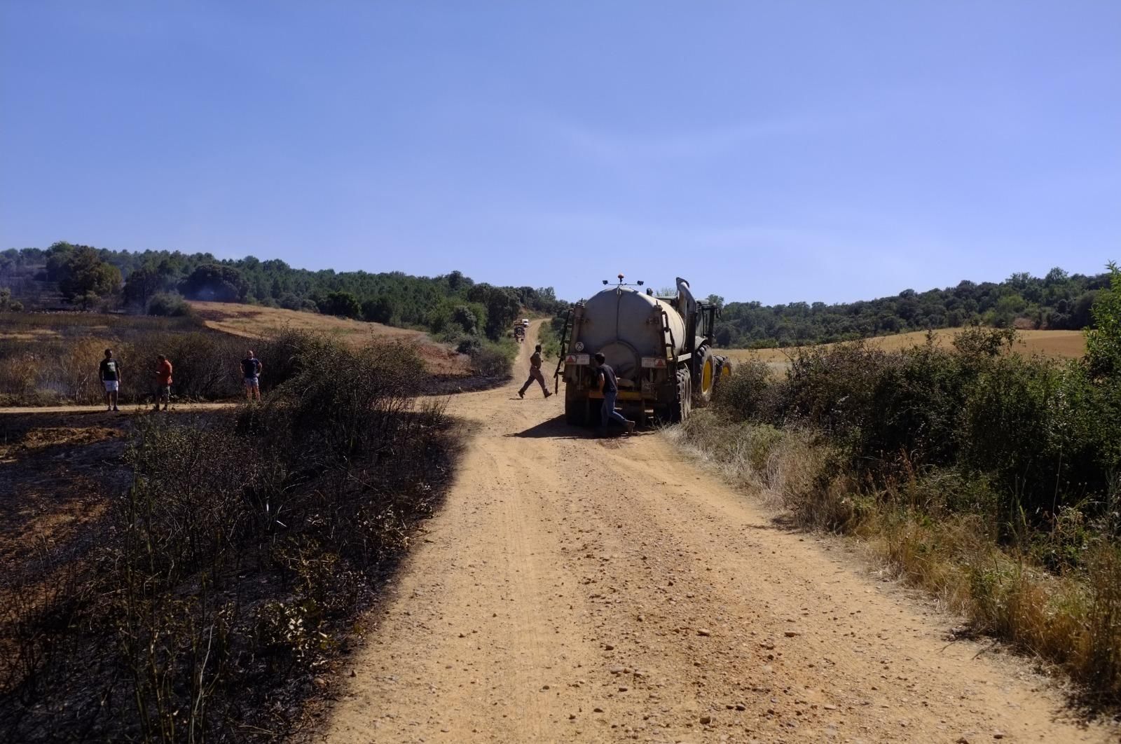 GALERÍA | El incendio forestal de Manganeses de la Polvorosa en imágenes