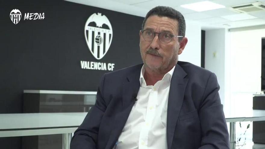 José Luis Zaragosí explica la situación del Valencia CF