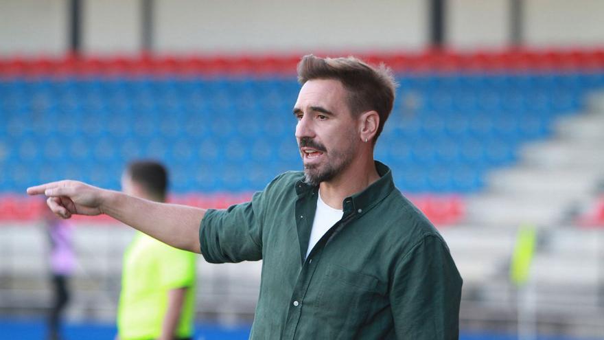 Borja Fernández durante un partido en O Couto. | Iñaki Osorio