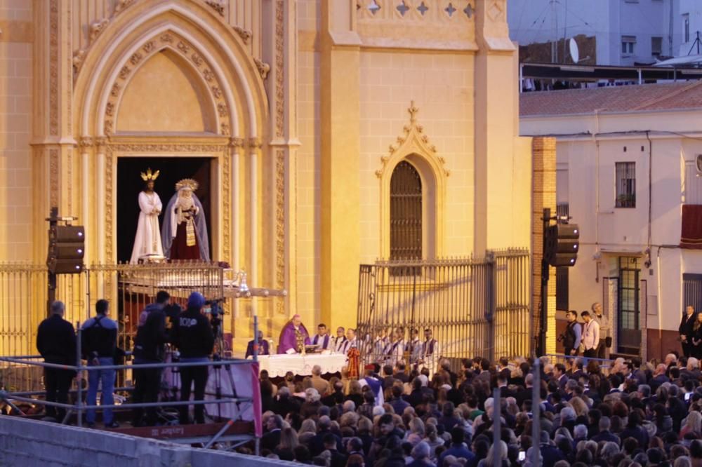 Traslado de Jesús Cautivo y Virgen de la Trinidad.