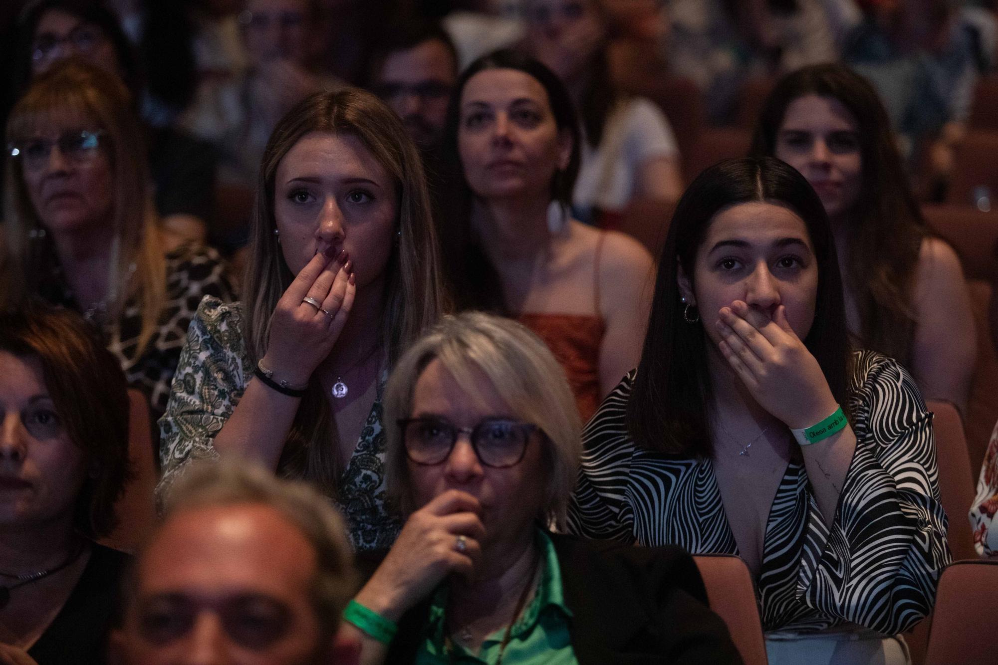 Eufòria a Olesa després de conèixer la tercera posició de Chanel Terrero a Eurovisió