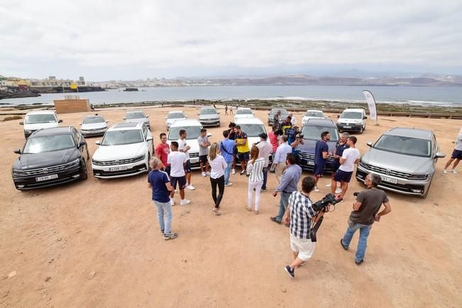 . Entrega de coches Domingo Alonso a los ...