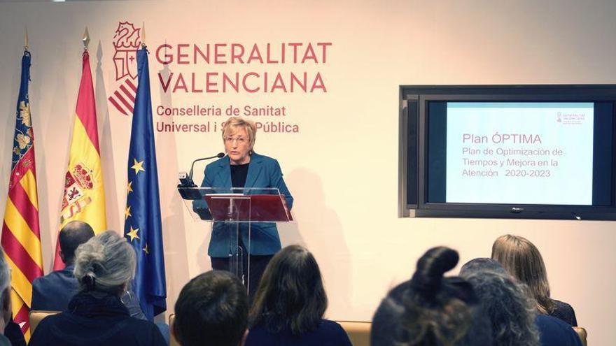 La espera media para operarse en la Sanidad valenciana baja en 4 días en un mes