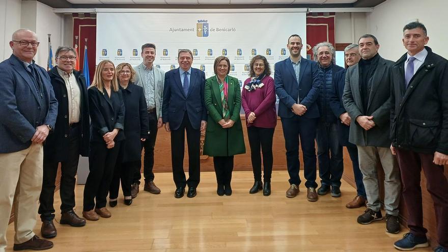 El ministro de Agricultura pone en valor la alcachofa de Benicarló