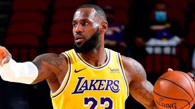 Los Lakers pierden la revancha con los Heat