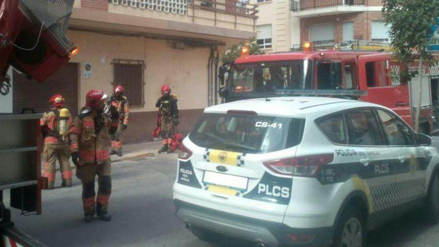 Herido en el incendio de una vivienda de la capital