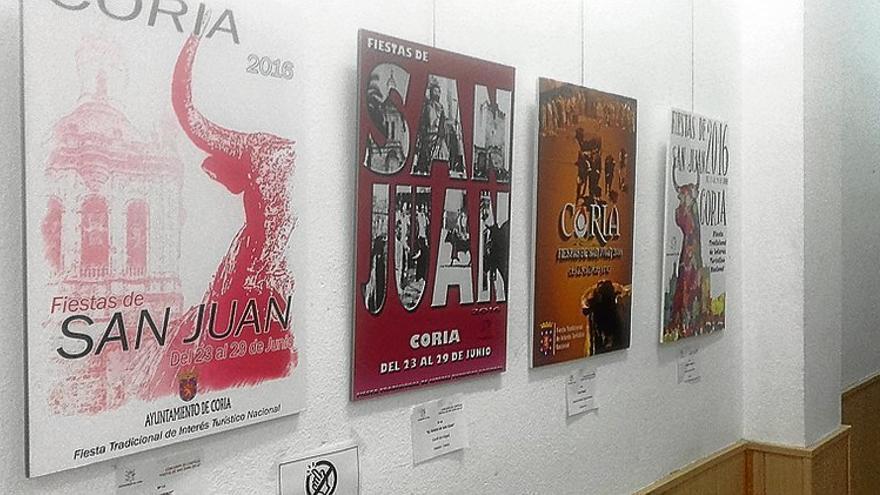 Una exposición reúne 37 carteles de San Juan