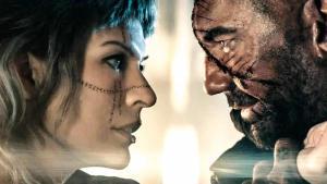 Tierras perdidas está protagonizada por Milla Jovovich, Dave Bautista, Arly Jover y Amara Okereke.