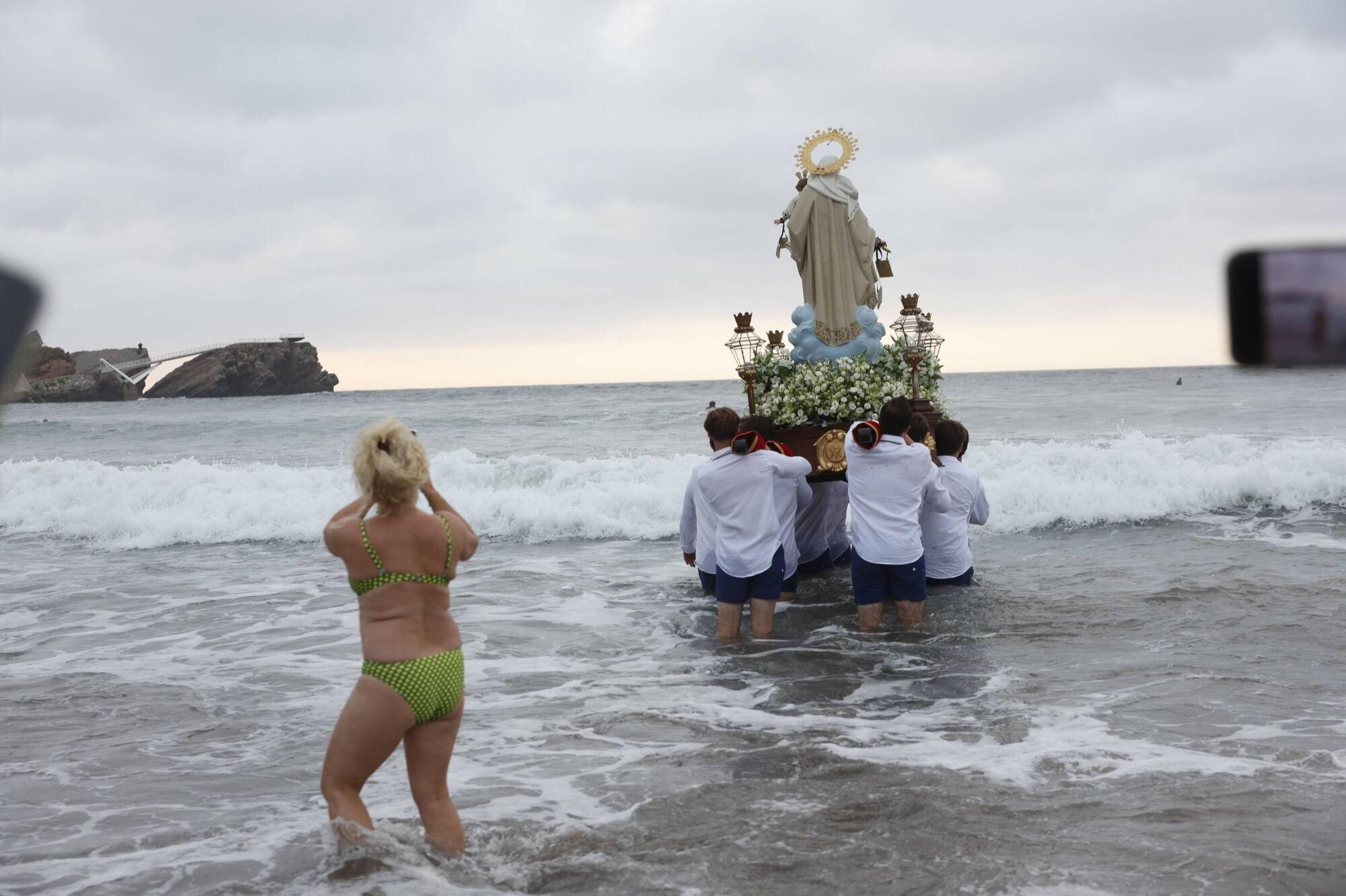 Procesión de la Virgen del Carmen de Salinas