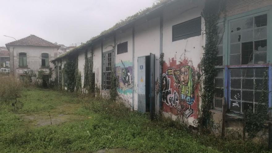 La fábrica de la luz de Betanzos: un “monumento” al abandono