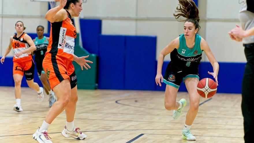 69-58: El CAB Estepona y Francis Tomé logran su primer triunfo ante el Recoletas Zamora