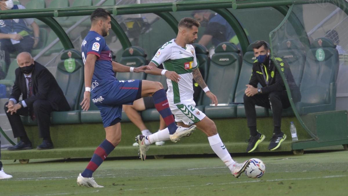 Elche - Huesca, las imágenes del partido