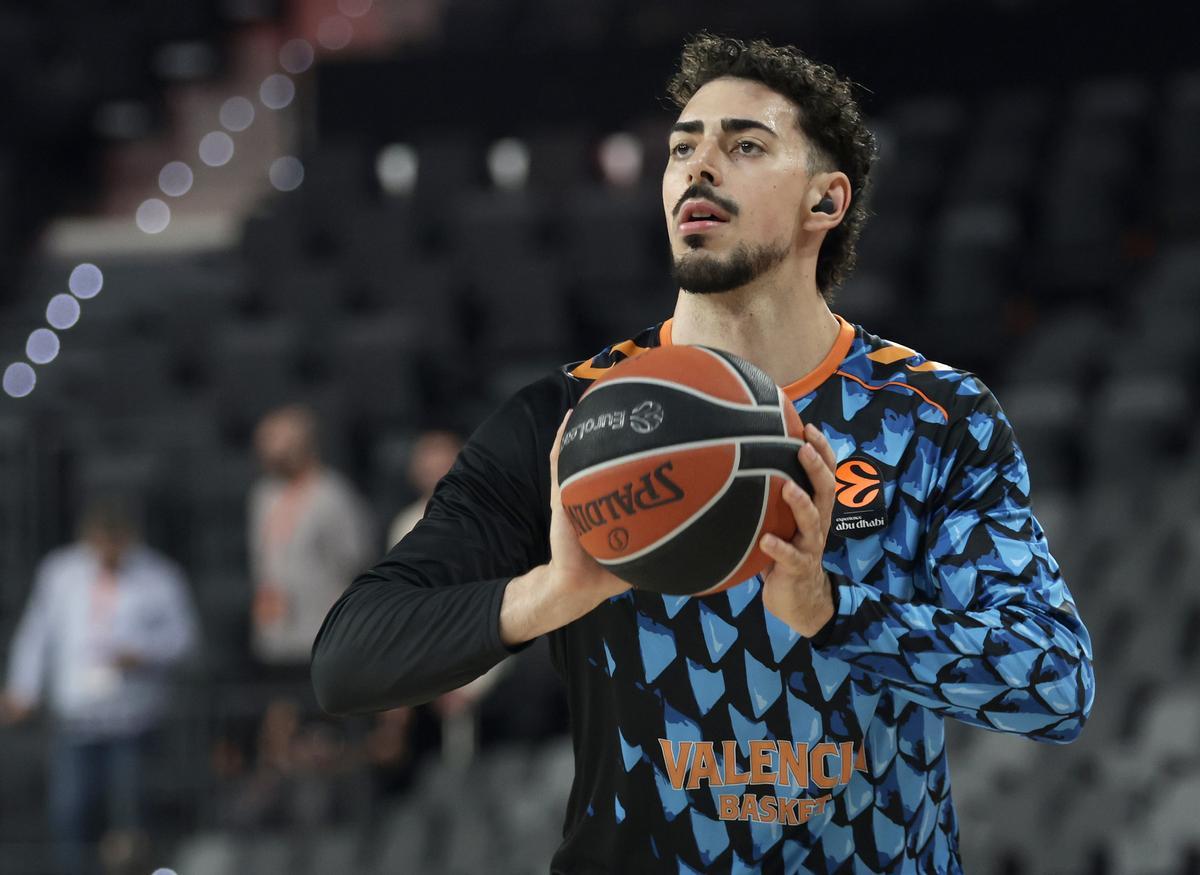 El capitán Josep Puerto, entre los 12 de la lista de Pedro Martínez.