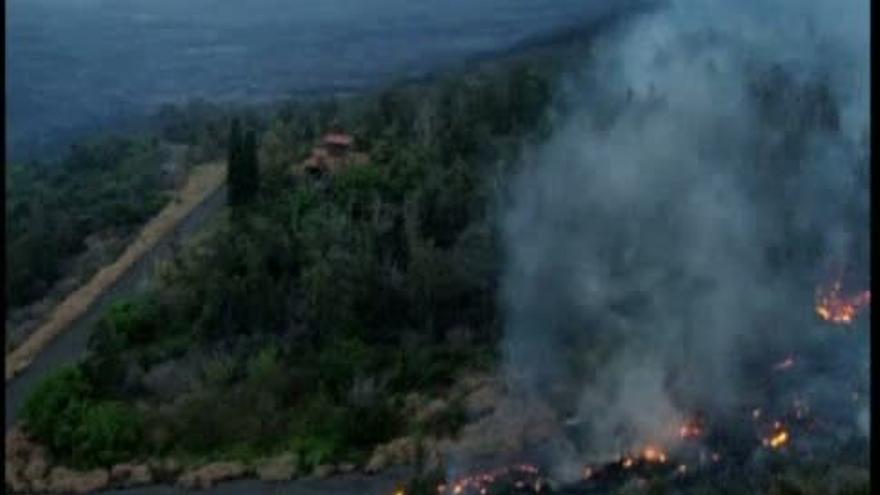 Cientes de evacuados por un volcán en Hawai