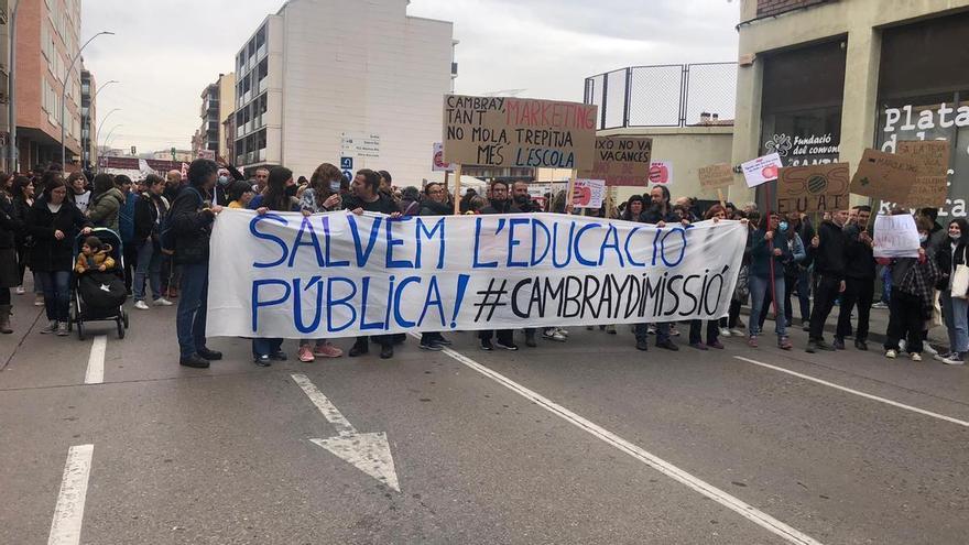 Els estudiants se sumen a la vaga de metges i mestres del 25 i 26 de gener