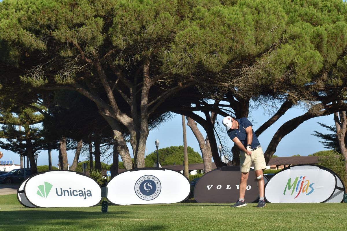 Un golfista en Real Novo Sancti Petri