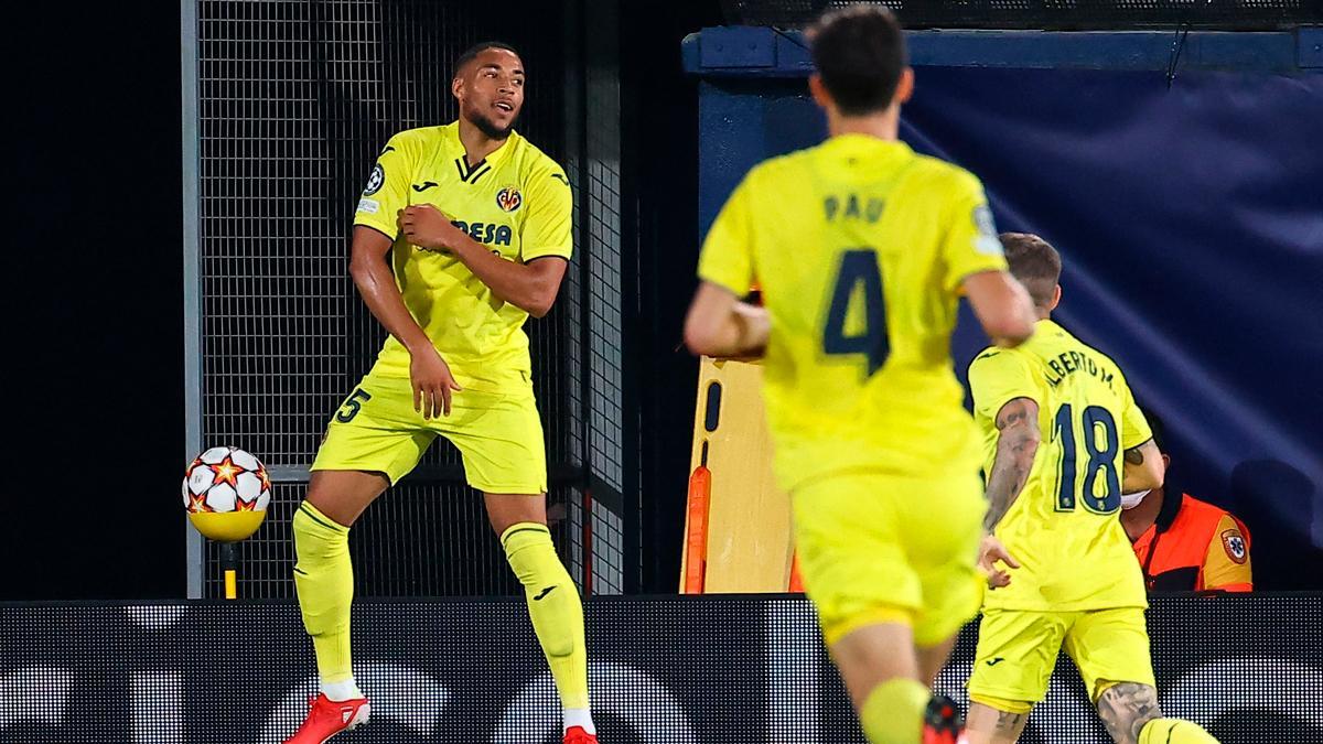 Danjuma celebrando el gol de la jornada 1 ante el Atalanta